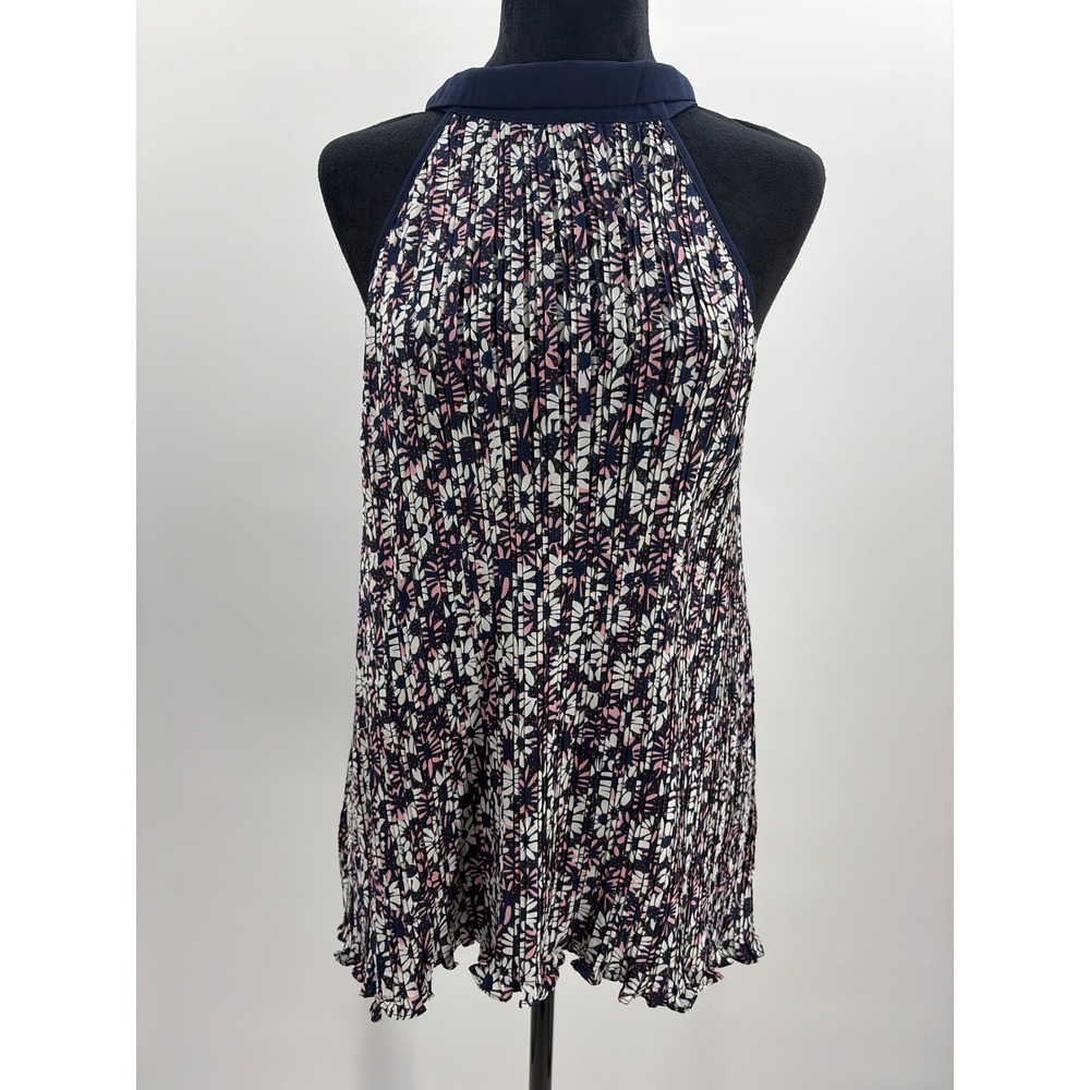 Entro Women Navy Blue Floral Pleated Halter Top Mock Neck Back Tie‎ Size M T6830